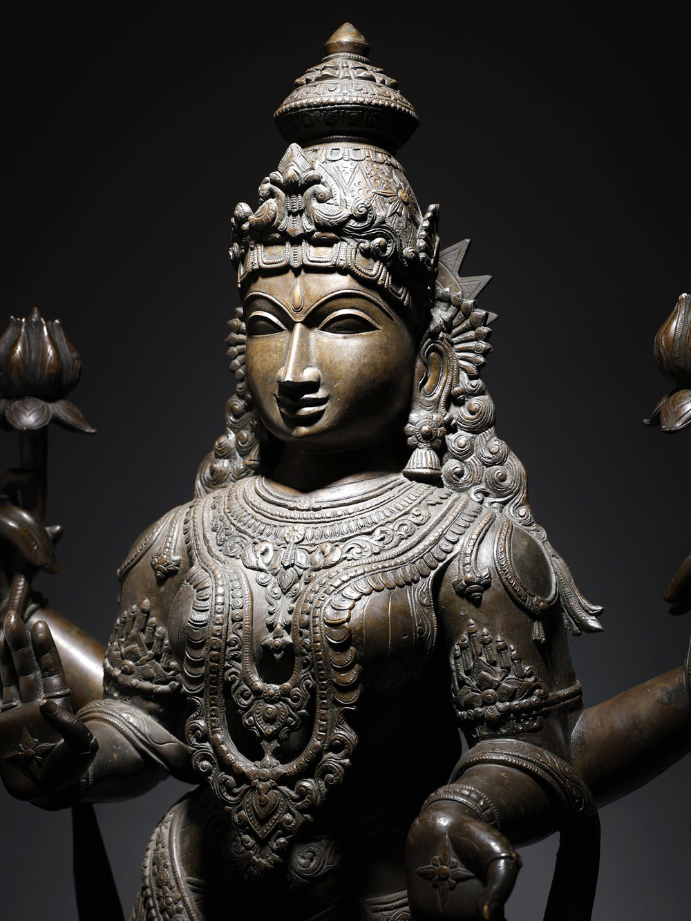 Life-Size Chaturbhuja Lakshmi Standing on Lotus in Panchaloha Bronze – Swamimalai, Tamil Nadu
