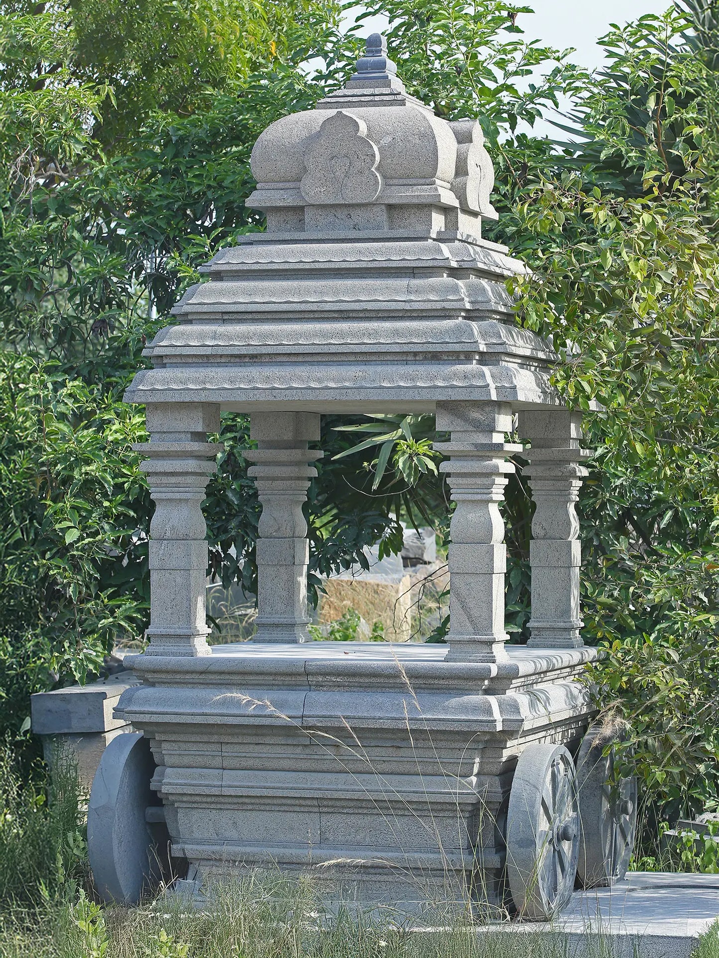 135" Vijaya Vittala Temple Hampi | Hand Carved Granite Stone Statue | Temple Statue for Garden