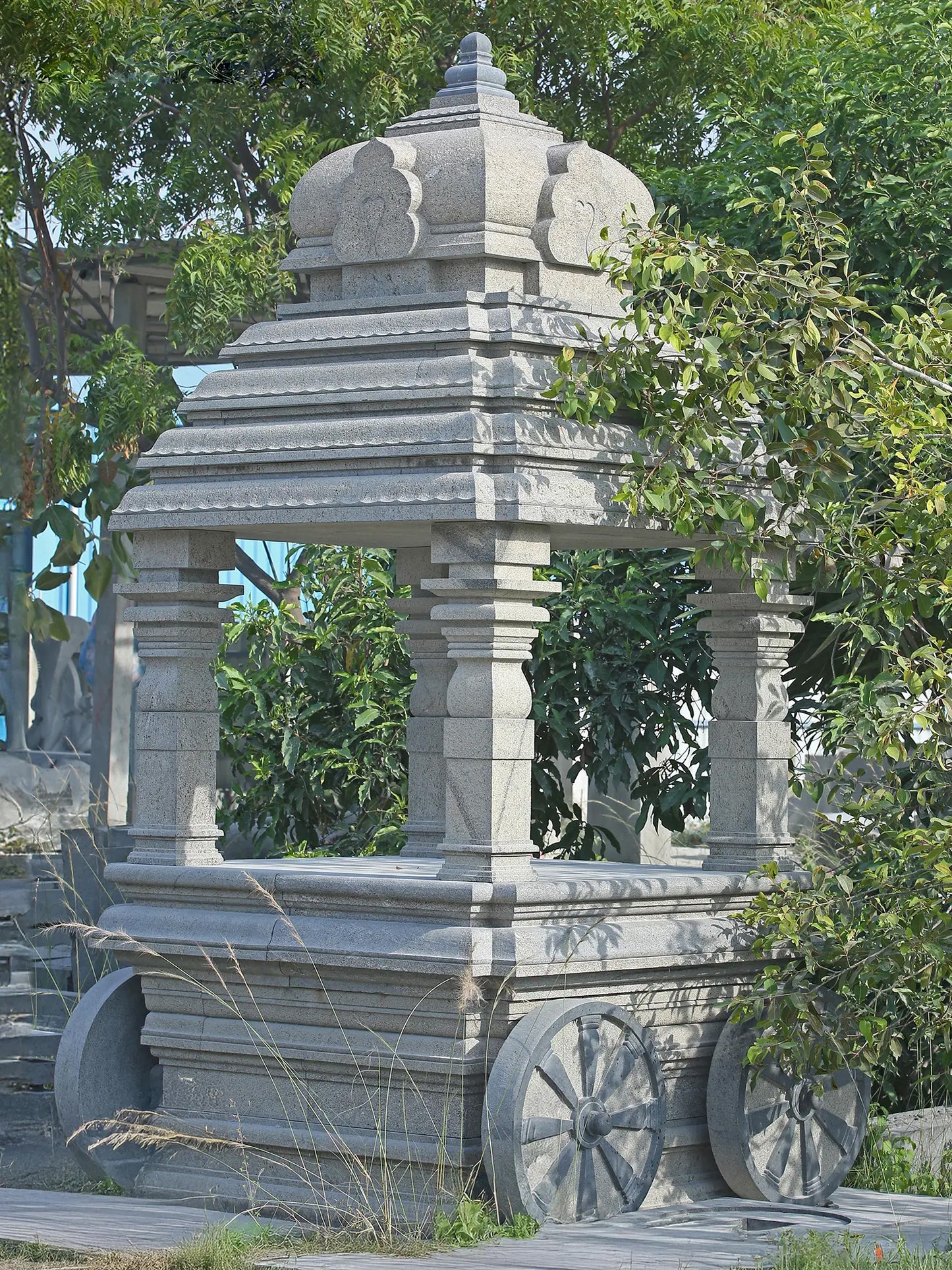 135" Vijaya Vittala Temple Hampi | Hand Carved Granite Stone Statue | Temple Statue for Garden