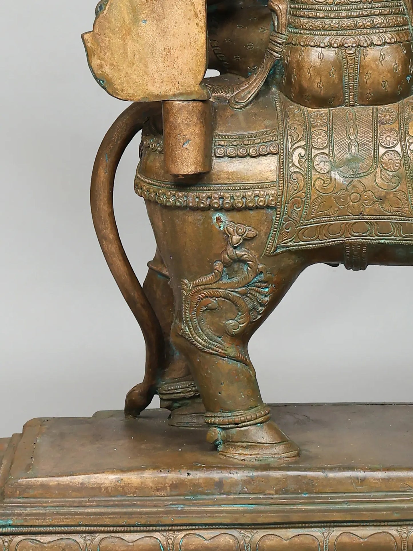 36" Superfine Pradosha Moorthy (Lord Shiva and Goddess Parvati on Nandi) | Panchaloha Bronze from Swamimalai
