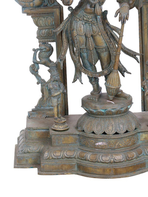Chaturbhuja Vishnu in Tribhanga under Ornate Prabhavali With Hanuman and Garuda  in Panchaloha Bronze – Swamimalai, Tamil Nadu