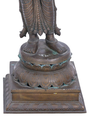 Four-Armed Lakshmi Standing on Double Lotus in Panchaloha Bronze – Swamimalai, Tamil Nadu