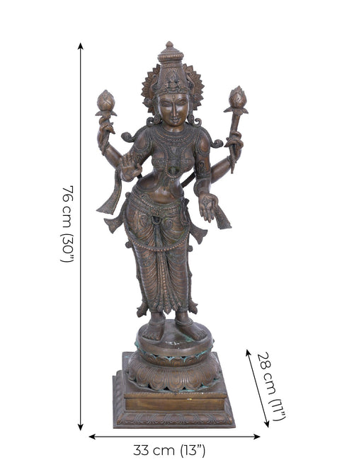 Four-Armed Lakshmi Standing on Double Lotus in Panchaloha Bronze – Swamimalai, Tamil Nadu